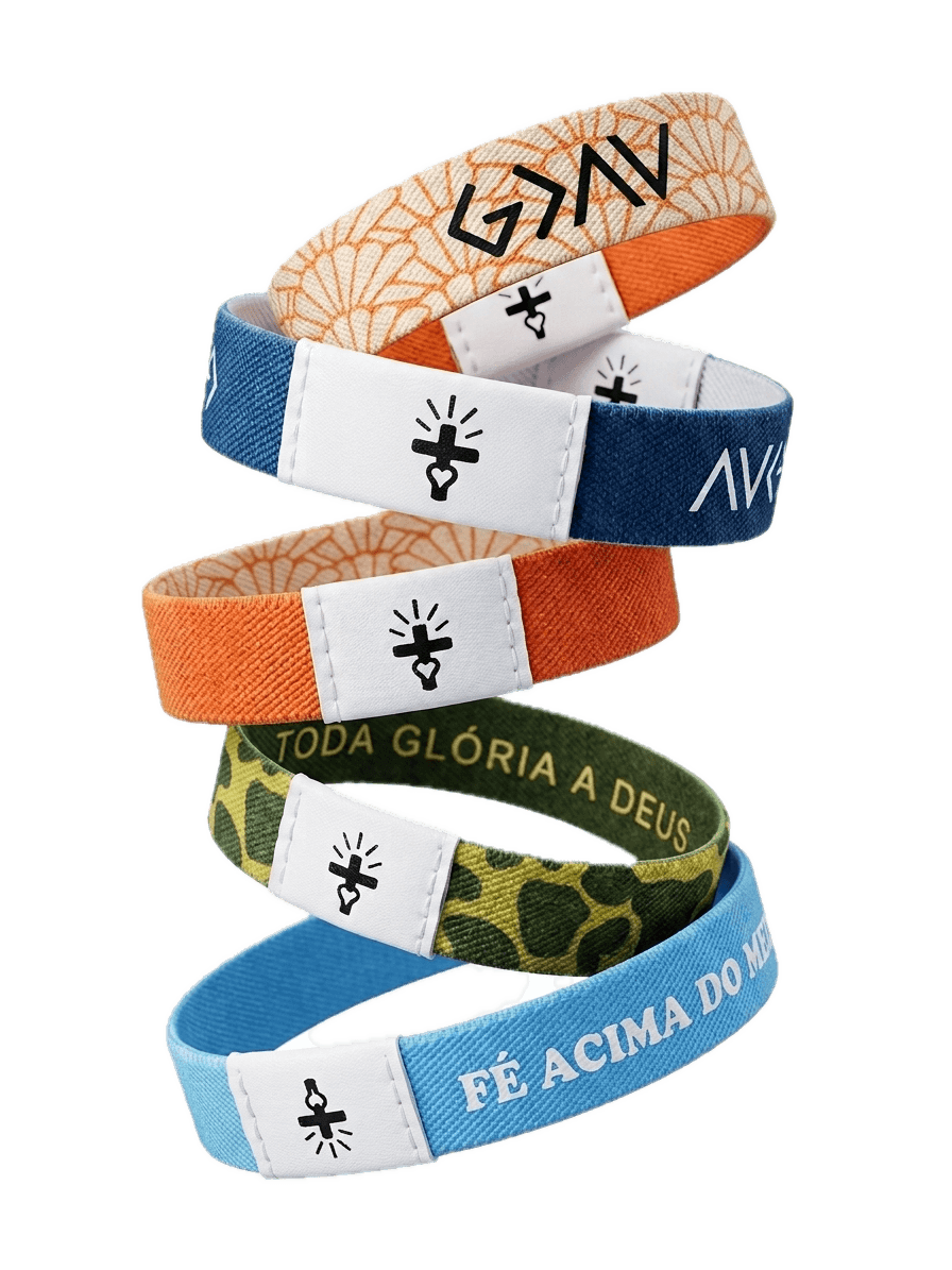 Pulseiras Tocafe — cinco desenhos cristãos empilhados